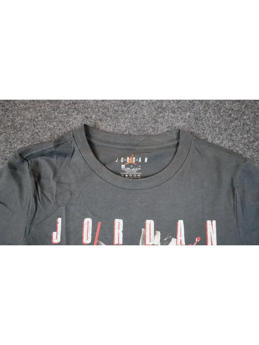 Nike Air Jordan Boys Medium (10-12) Black Graphic 1984 Jumpman Tee NWT